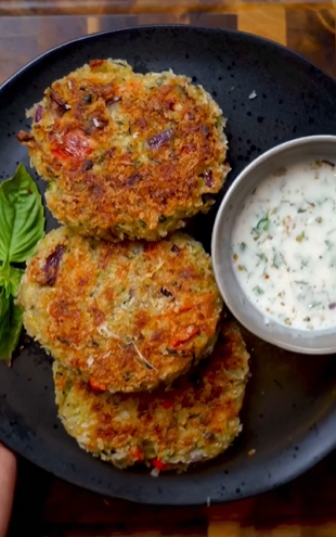 A plate of food with some kind of sauce